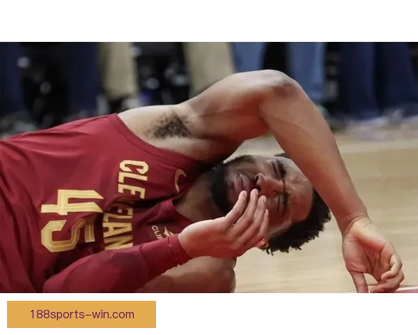 穆迪左膝髌腱撕裂赛季提前报销复出前景堪忧康复之路漫长挑战重重